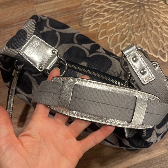 Vintage Coach Purse - Picture 7 of 8